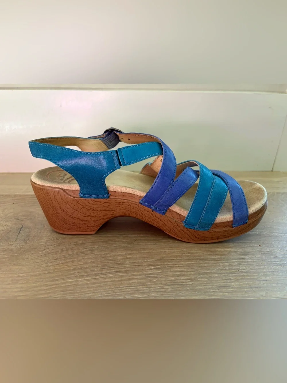 Dansko Stevie wedge sandals blue strappy beach summer preppy - Picture 4 of 9